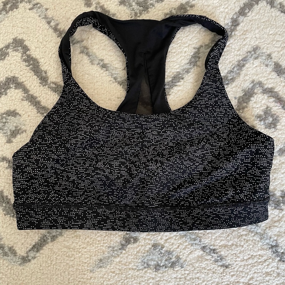 Lululemon Invigorate Bra - Size 8